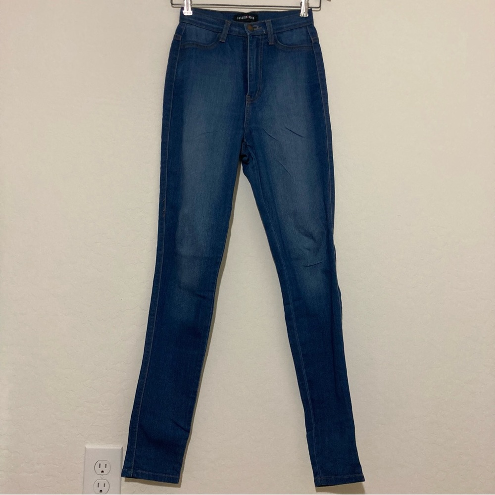 Fashion Nova dark wash high waisted skinny jeans